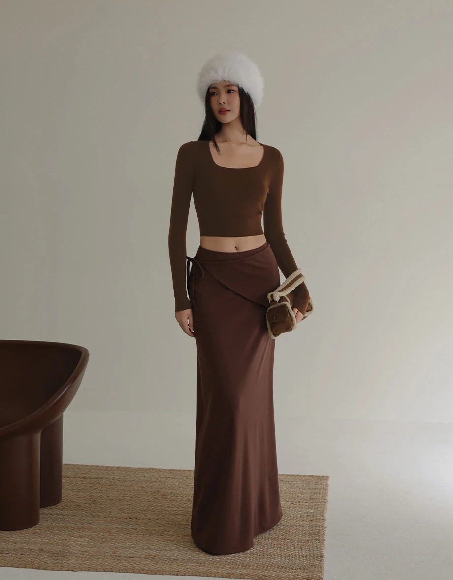 【美麗諾羊毛】方領長袖桑蠶絲羊毛短版針織衫