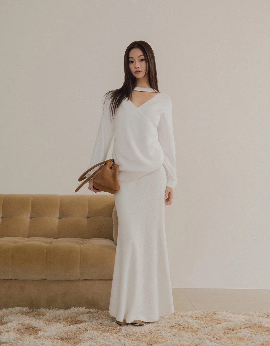 Reversible Neckline V Neck Fuzzy Knit Top