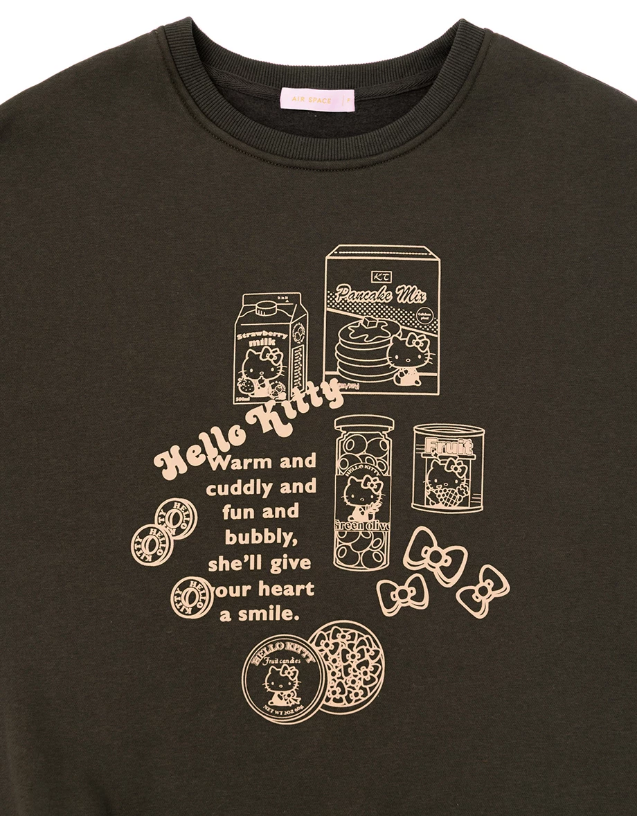 【Hello Kitty Collaboration】Vintage Inspired Graphic Print Fleece Oversized Pullover Sweatshirt 【Hello Kitty Collaboration】Vintage Inspired Graphic Print Fleece Oversized Pullover Sweatshirt