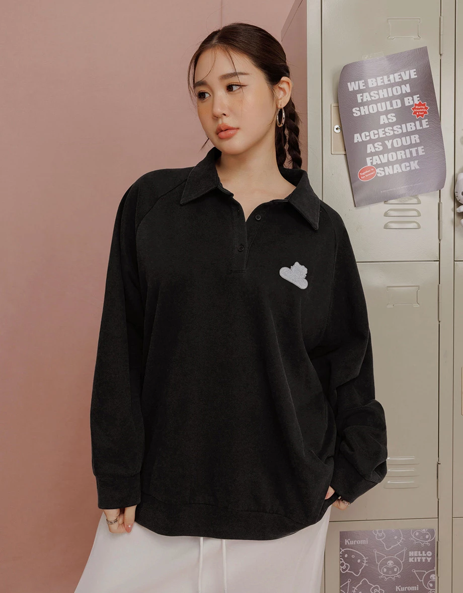 【SANRIO Collab】Hello Kitty Oversized Polo Shirt with Embroidered Patch (Unisex)
