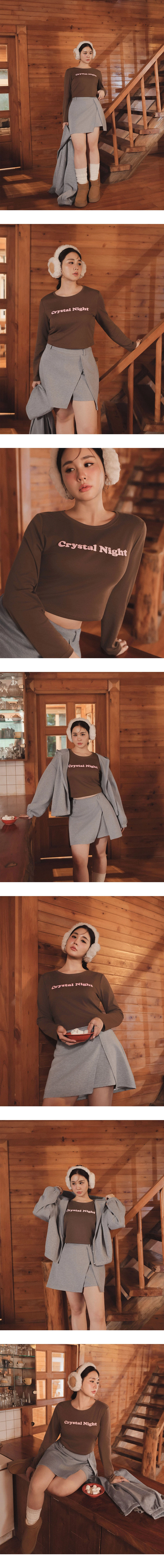 Fitted Crew Neck Crop Top with Front Lettering Detail Fitted Crew Neck Crop Top with Front Lettering Detail