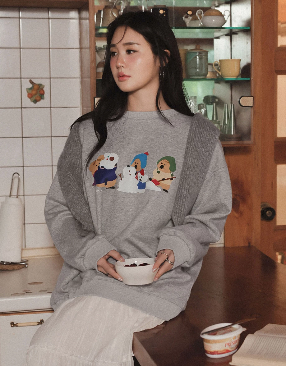 【DINOTAENG】Embroidered Sweatshirt With Inner Fleece 【DINOTAENG】Embroidered Sweatshirt With Inner Fleece