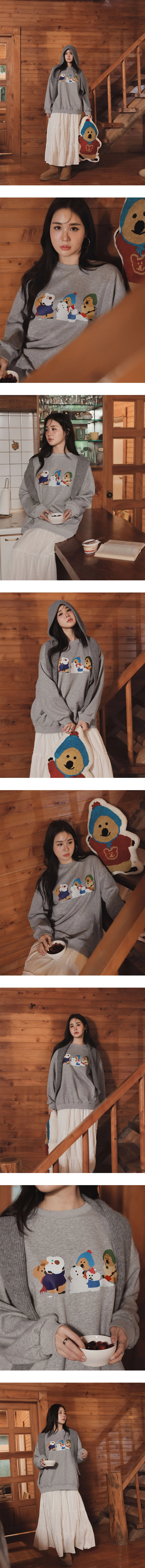 【DINOTAENG】Embroidered Sweatshirt With Inner Fleece 【DINOTAENG】Embroidered Sweatshirt With Inner Fleece