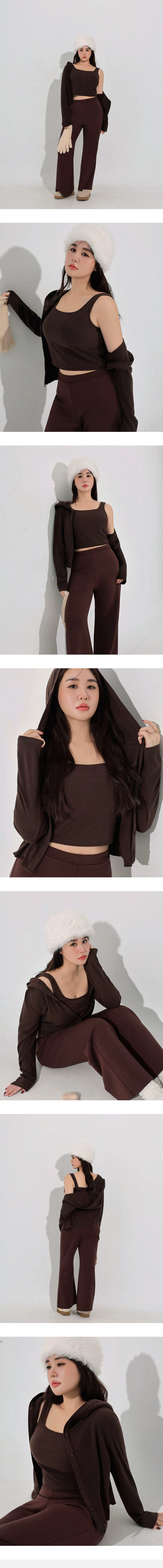 Daily Essential Ribbed Square Neck Paddded Tank Top