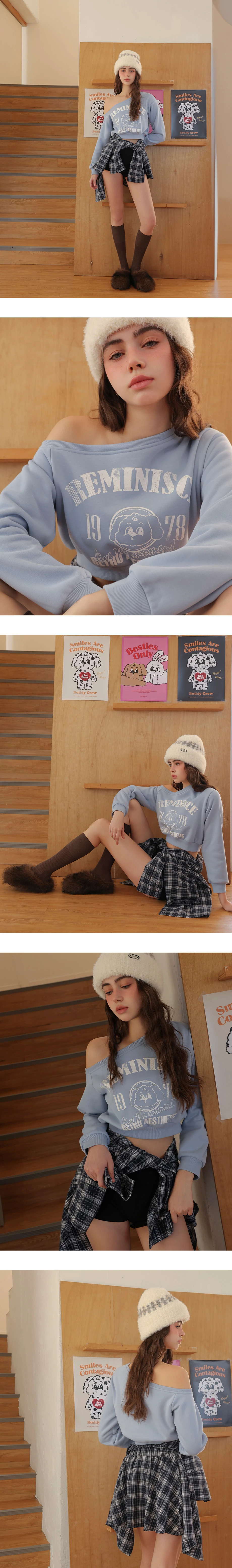 【Lyra & Toby】Asymmetrical One Shoulder Cropped Graphic Sweatshirt