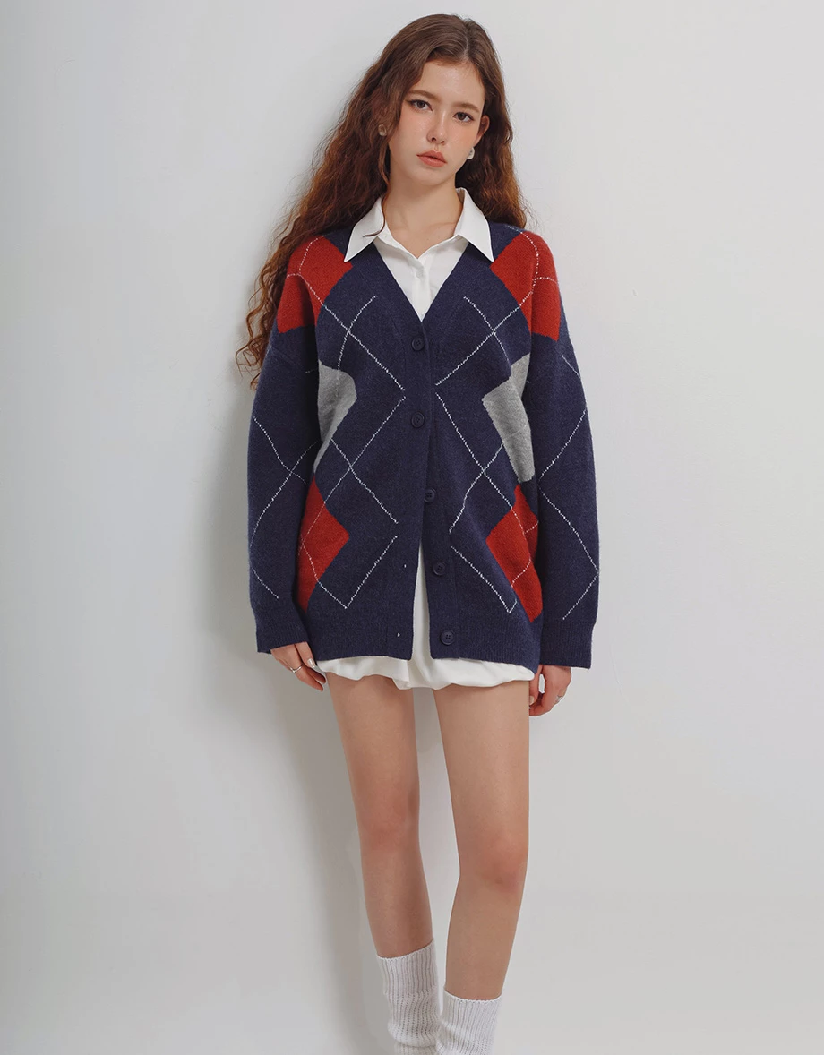 V Neck Oversized Argyle Knit Button Down Cardigan