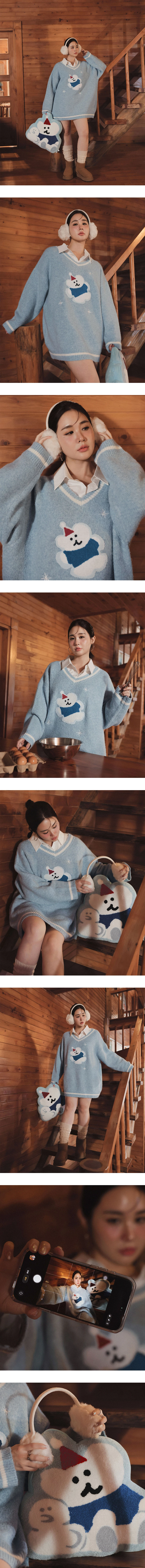 【DINOTAENG】V-Neck Long Sleeves Embroidery Knit Sweater 【DINOTAENG】V-Neck Long Sleeves Embroidery Knit Sweater