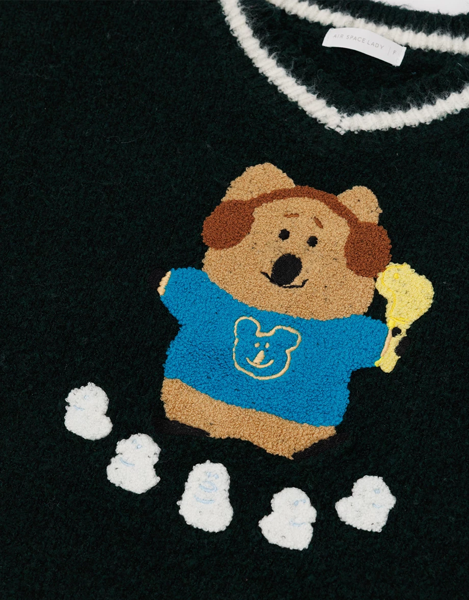 【DINOTAENG】V-Neck Long Sleeves Embroidery Knit Sweater 【DINOTAENG】V-Neck Long Sleeves Embroidery Knit Sweater