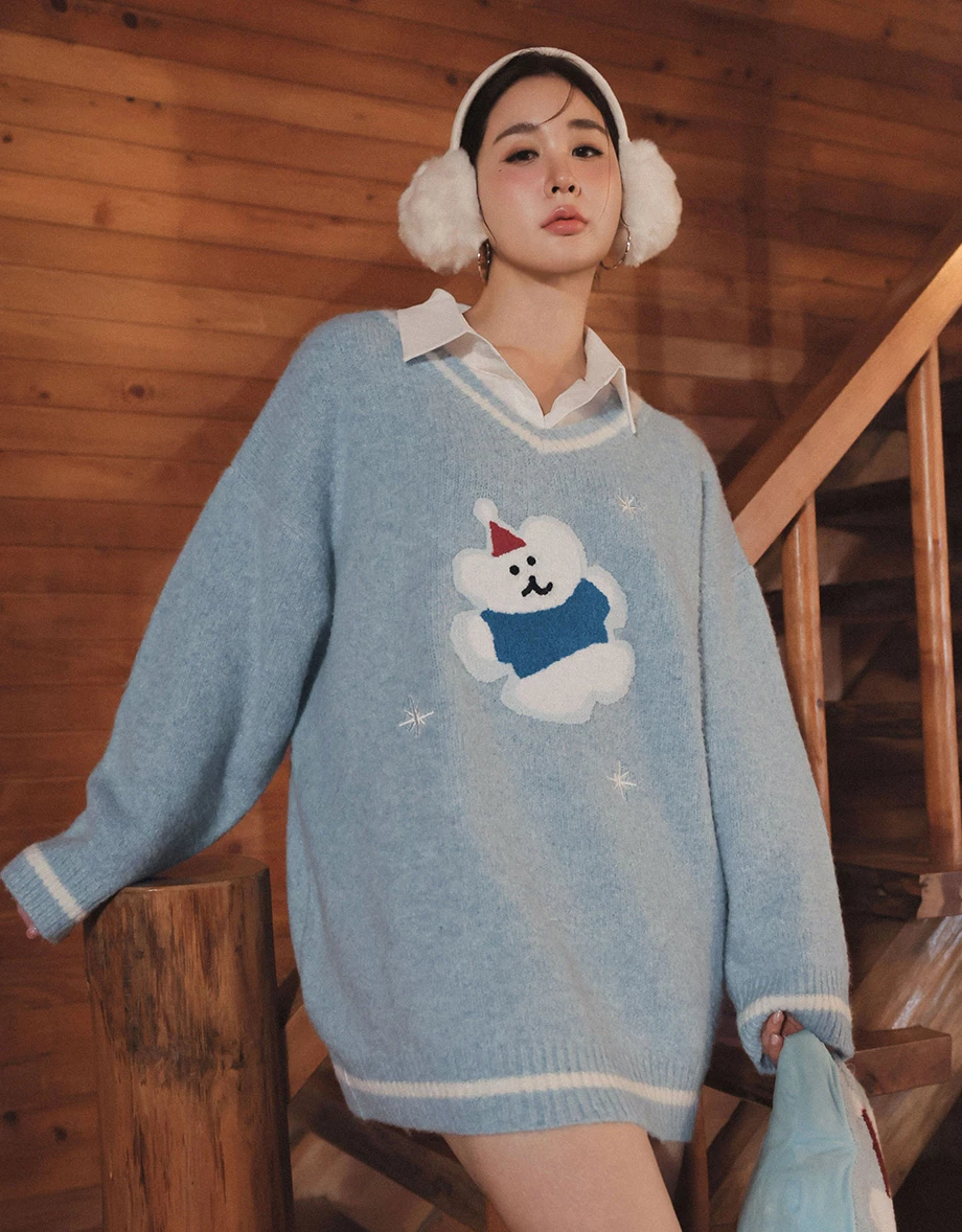 【DINOTAENG】V-Neck Long Sleeves Embroidery Knit Sweater