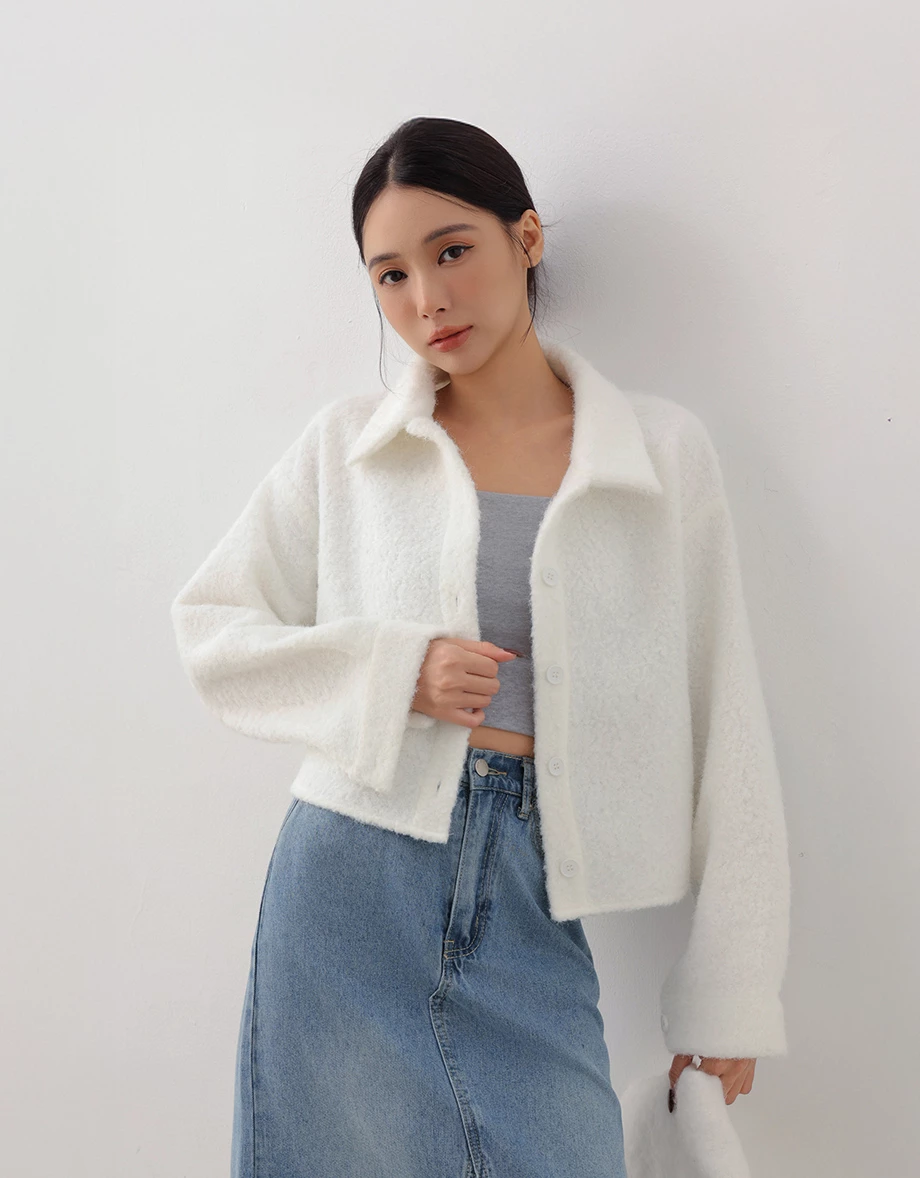 Soft Fuzzy Cropped Button Up Jacket with Classic Collar Design Soft Fuzzy Cropped Button Up Jacket with Classic Collar Design
