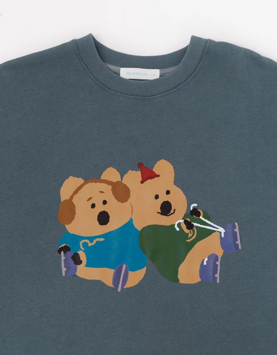 【DINOTAENG】Washed Color Print Sweatshirt With Inner Fleece 【DINOTAENG】Washed Color Print Sweatshirt With Inner Fleece