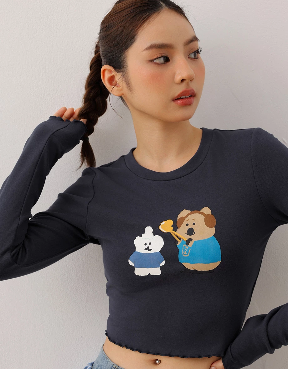 【DINOTAENG】Printed Long Sleeve Crop Top Tee With Inner Fleece And Ruffled Hem