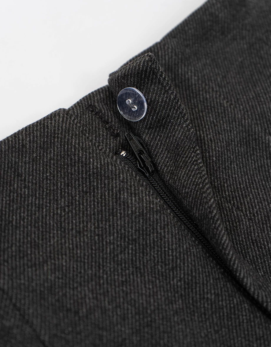 【AIRY HOURGLASS】Perfect Waistline Fleece Lined Tailored Shorts