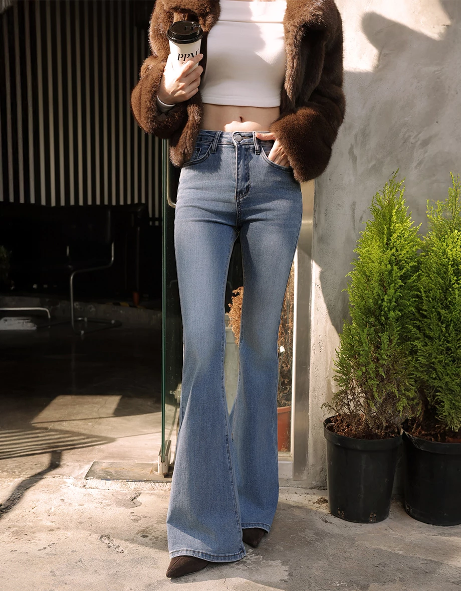 Heart Stitch Back Pocket High Waist  Flared Jeans Denim Pants