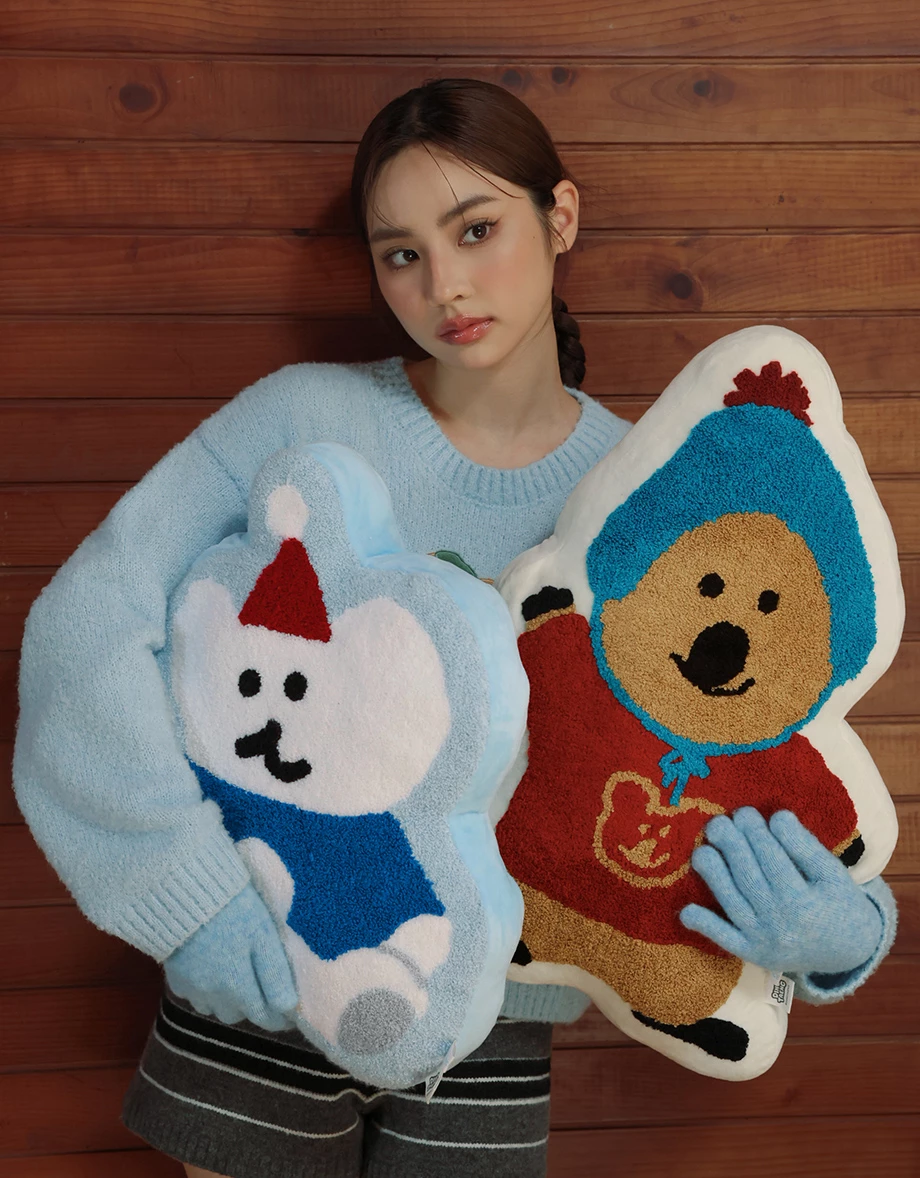 【DINOTAENG】Fluffy Embroidery Plush Cushion Pillow 【DINOTAENG】Fluffy Embroidery Plush Cushion Pillow