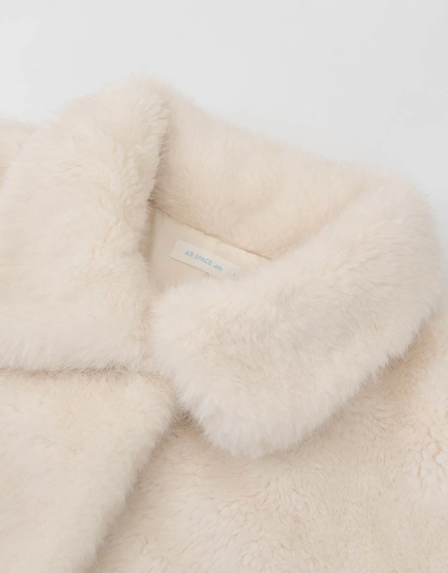 Classic Collar Cropped Faux Fur Jacket with Snap Button