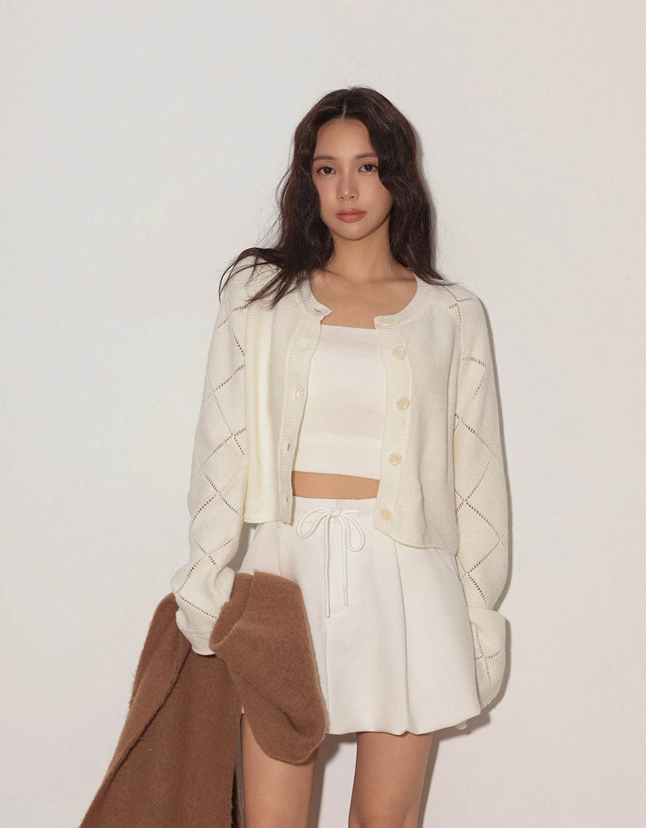 Argyle Knit Cropped Cardigan with Button Detail