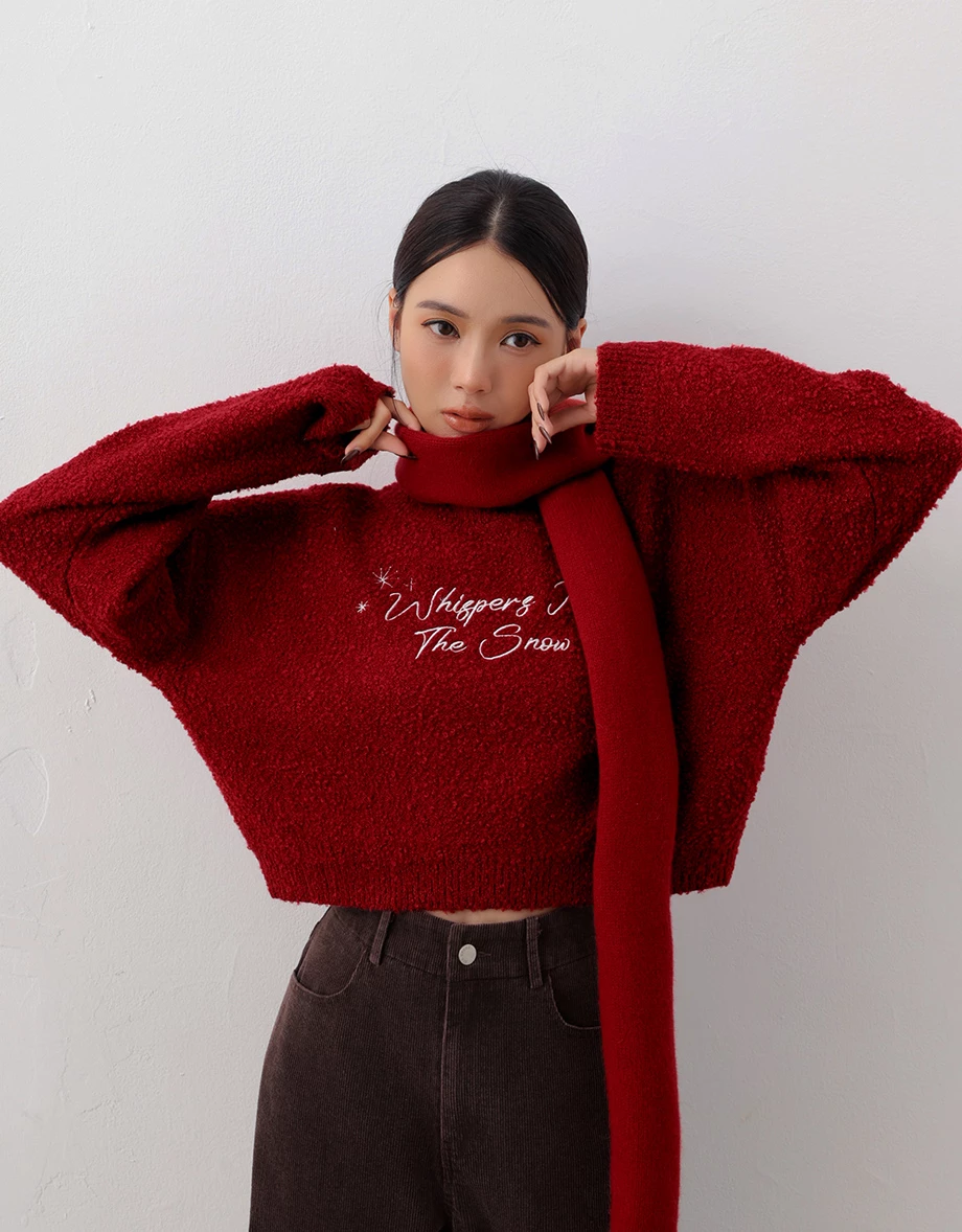 Crew Neck Fluffy Embroidered Motif Sweater Crew Neck Fluffy Embroidered Motif Sweater