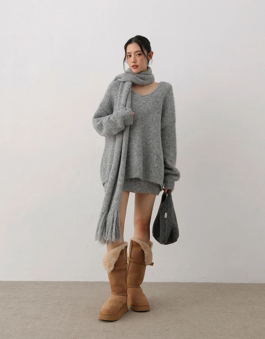 Loose Fit Fluffy Knit V Neck Sweater (with Detachable Scarf)