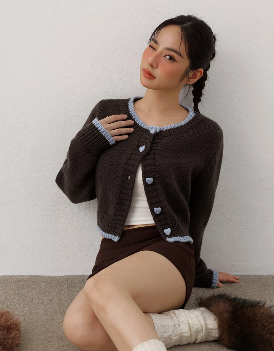 Contrast Trim Heart Button Cropped Knit Cardigan