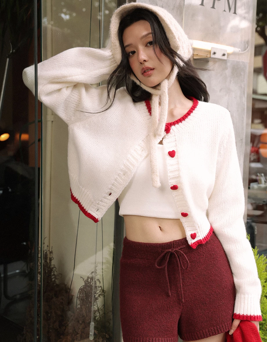 Contrast Trim Heart Button Cropped Knit Cardigan