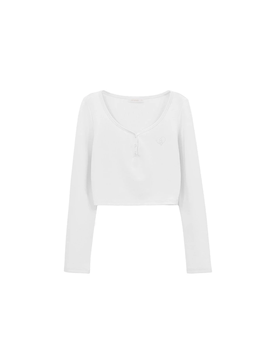 【柔霧砂洗莫代爾】愛心刺繡U領排扣長袖短版上衣 【柔霧砂洗莫代爾】愛心刺繡U領排扣長袖短版上衣