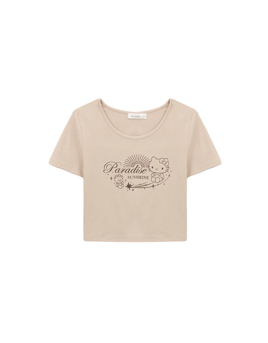 【Hello Kitty Collaboration】Fitted Scoop Neck Graphic Crop Tee