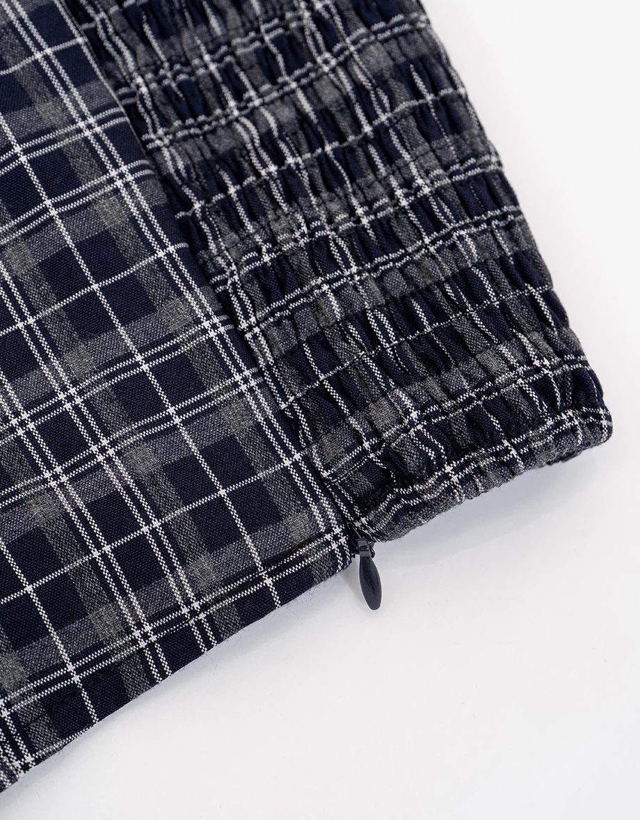 格紋平口抓褶短版上衣(附領巾/ 附胸墊)