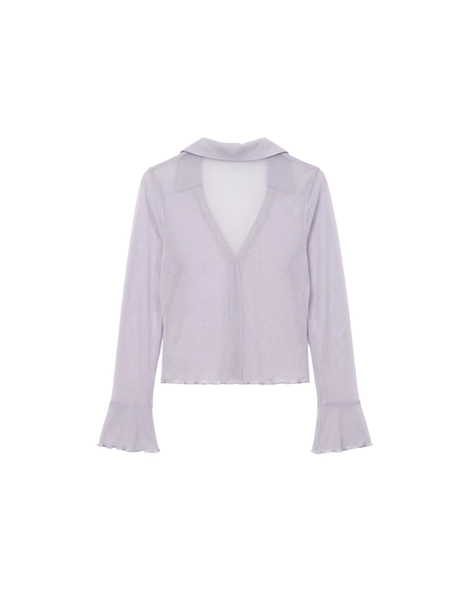 V型翻領排扣木耳邊喇叭袖透膚襯衫