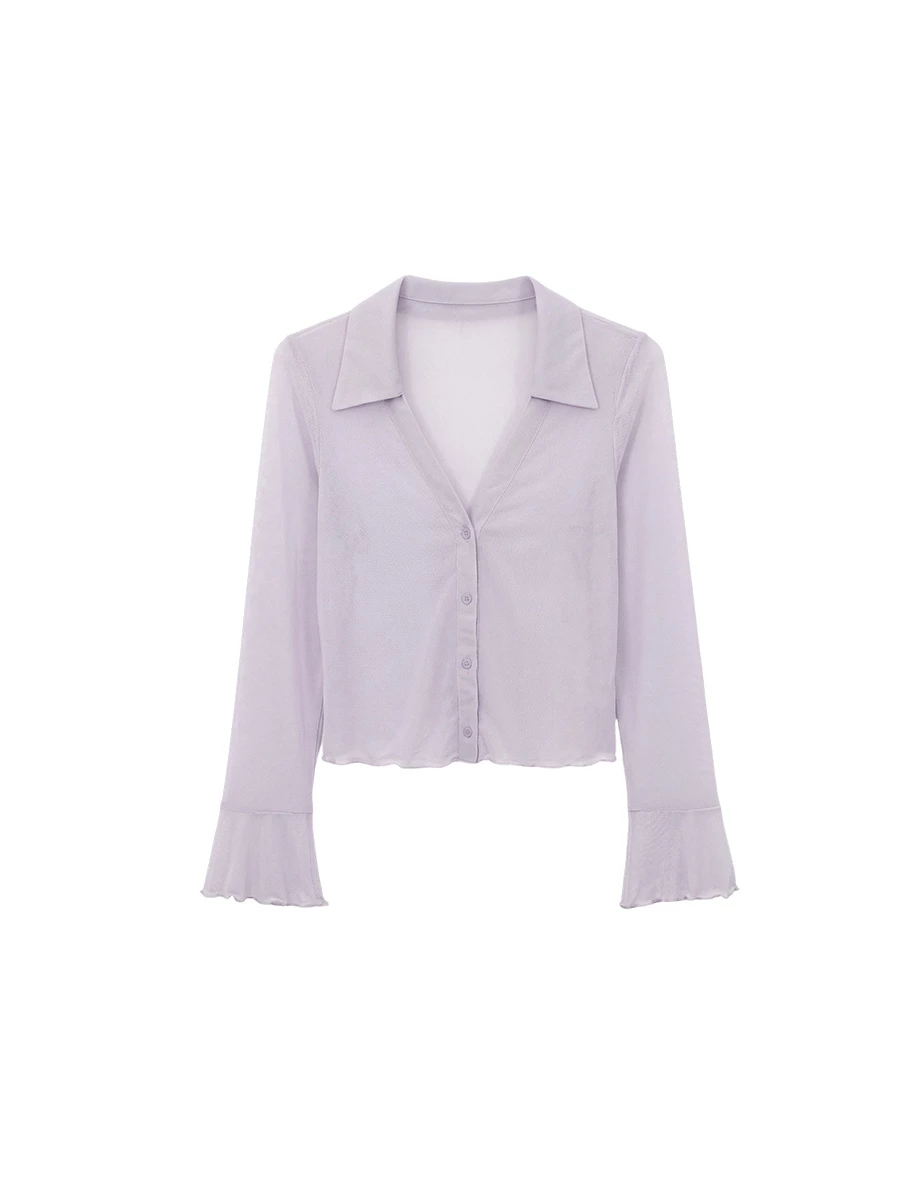 V型翻領排扣木耳邊喇叭袖透膚襯衫