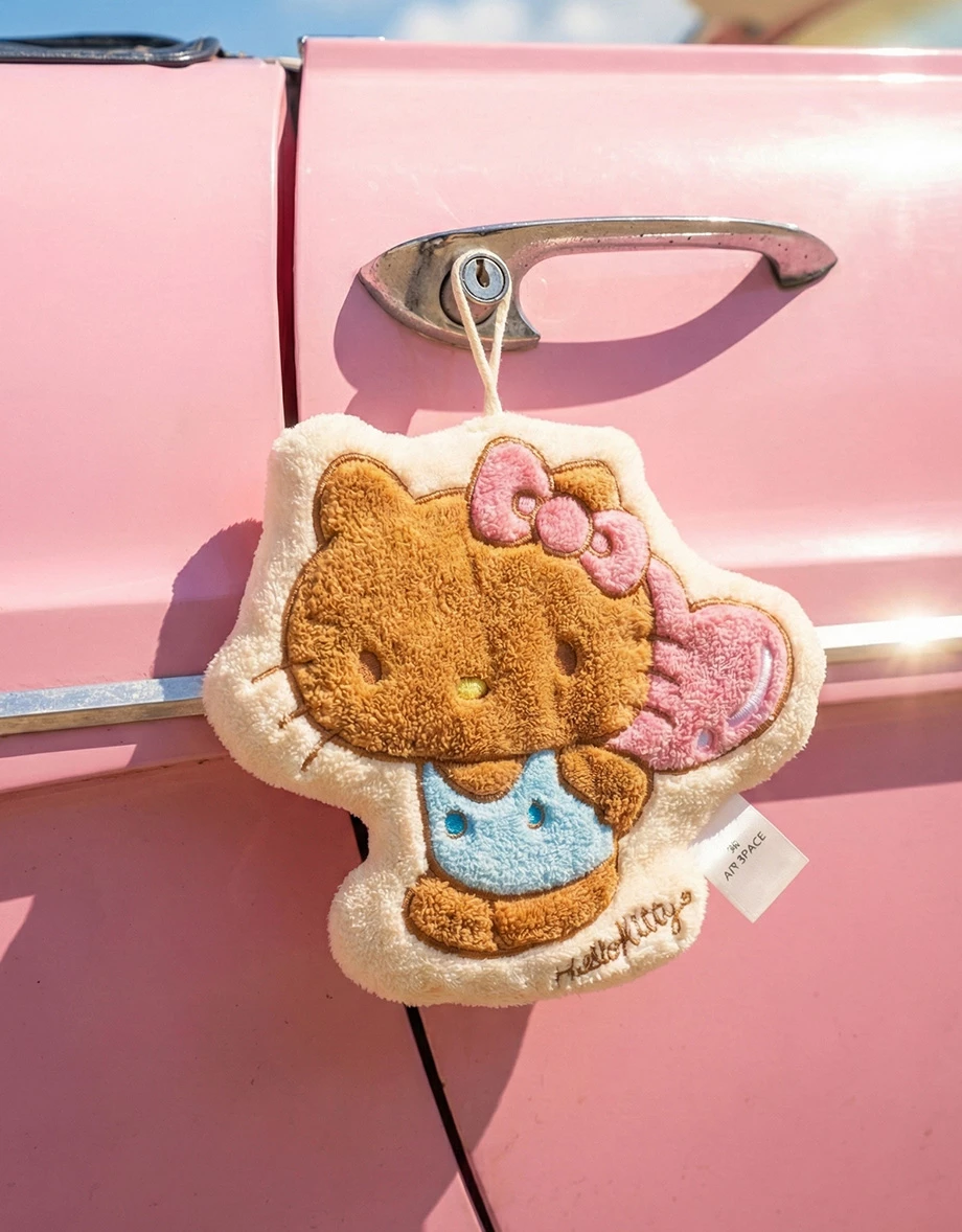 【Hello Kitty Collaboration】Embroidered Plush Hanging Hand Towel 【Hello Kitty Collaboration】Embroidered Plush Hanging Hand Towel