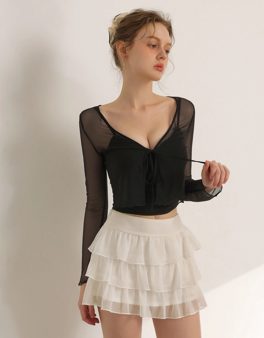 V領綁帶木耳邊透紗長袖罩衫交叉抓褶細肩帶BRA背心套裝