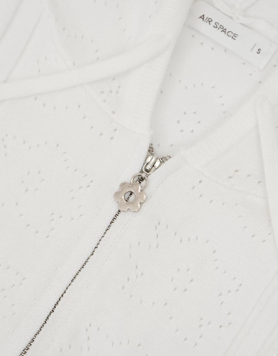 鏤空小花織紋長袖短版連帽拉鍊針織外套 鏤空小花織紋長袖短版連帽拉鍊針織外套