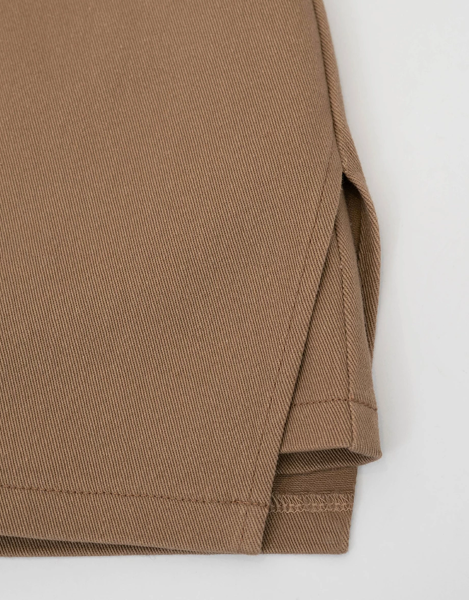 【HEYMAN聯名】側拼接開衩斜紋短褲裙(附皮帶)