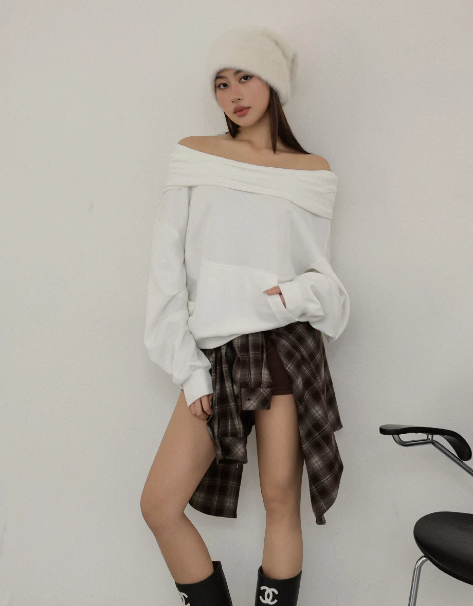 2 Way Convertible Off Shoulder Hoodie Sweatshirt 2 Way Convertible Off Shoulder Hoodie Sweatshirt