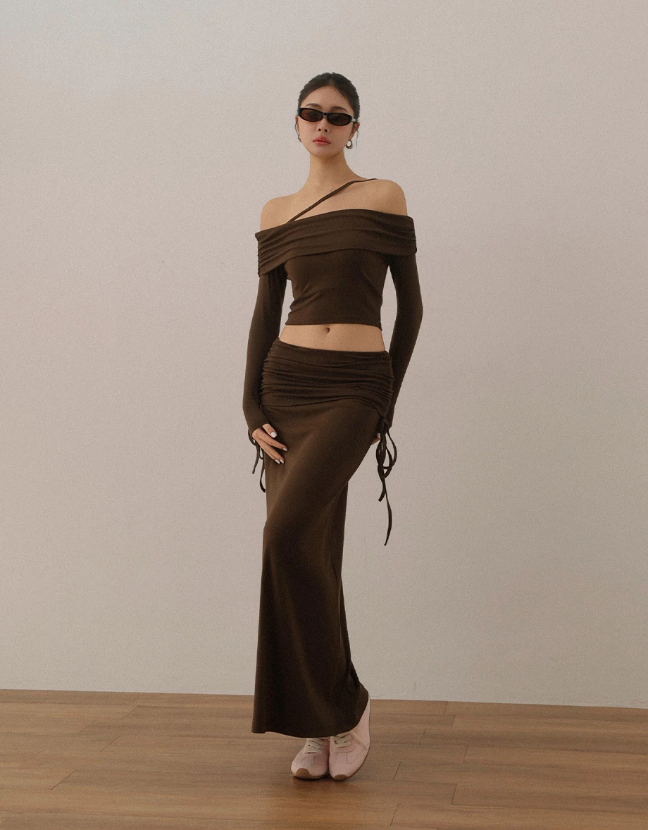 Asymmetrical Halter Strap Off Shoulder Long Sleeve Top