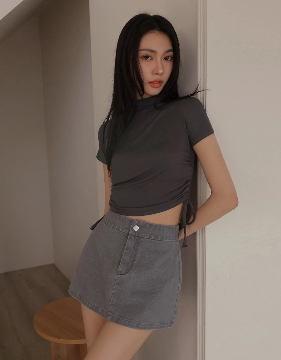 立領側抽繩抓皺短袖短版上衣