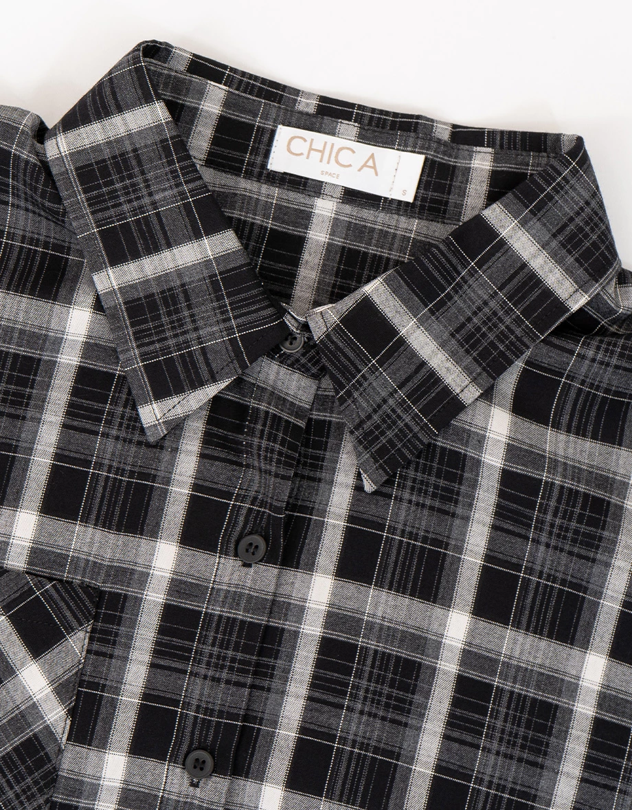 單口袋長袖短版格紋襯衫