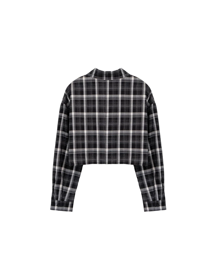 單口袋長袖短版格紋襯衫