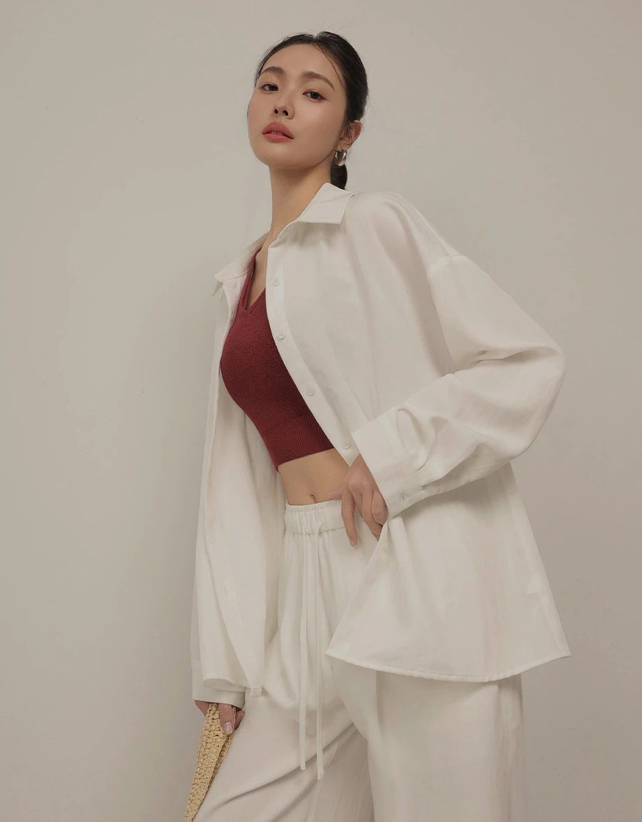 寬版落肩長袖純色斜紋襯衫