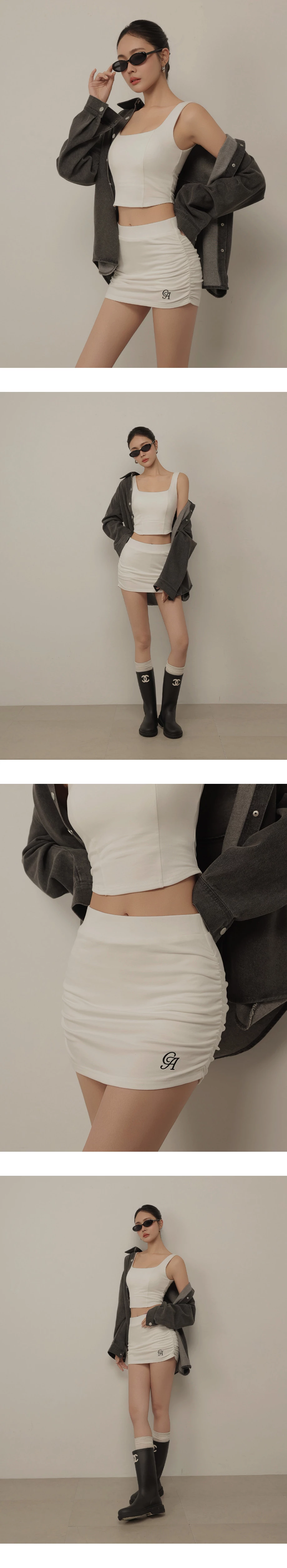 鬆緊腰側抓皺LOGO刺繡短裙