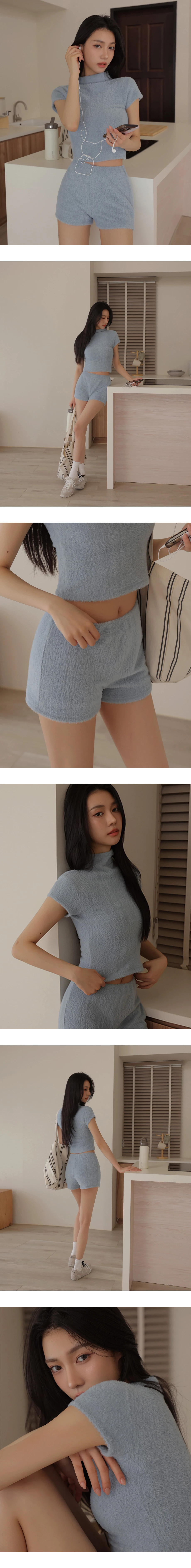 鬆緊腰合身絨毛短褲