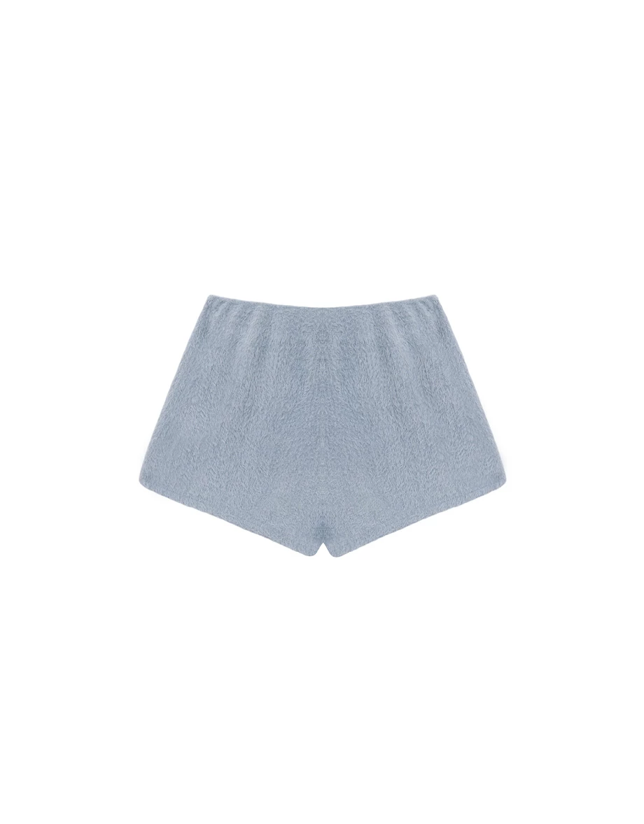 鬆緊腰合身絨毛短褲