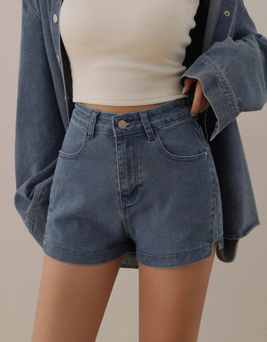 Subtle Side Slit Detail High Waist Jeans Denim Shorts