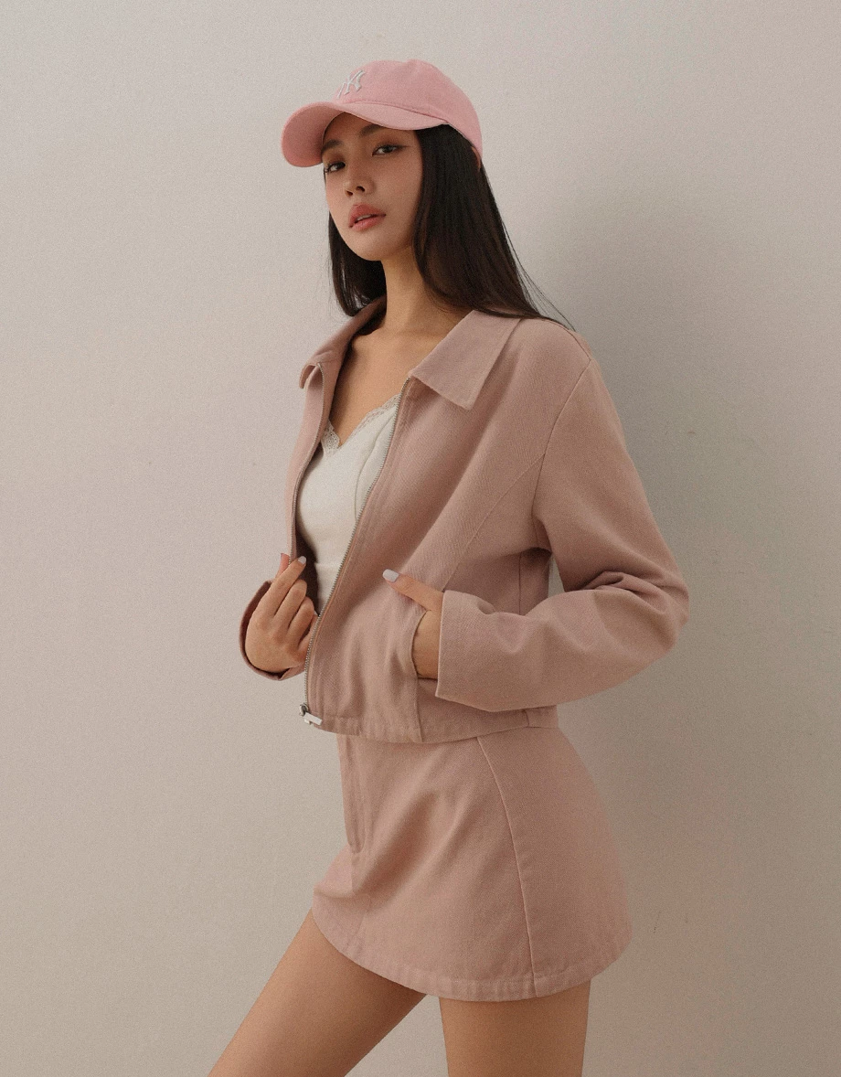 Long Sleeve Collared Zip Up Cropped Twill Jacket