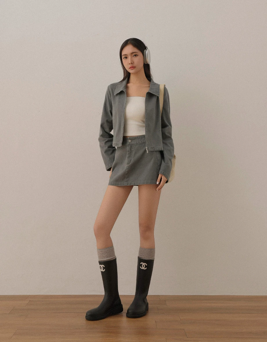 Long Sleeve Collared Zip Up Cropped Twill Jacket