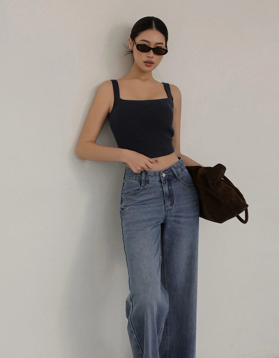 Square Neck Wide Strap Ribbed Knit Padded Crop Tank Top