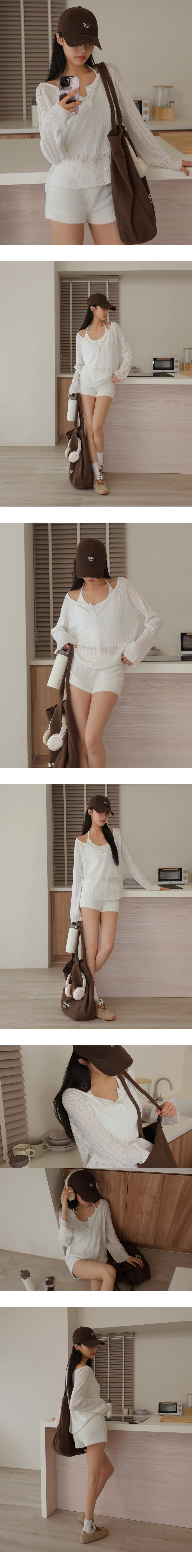 V領排扣半開襟鏤空直條紋長袖寬版針織衫