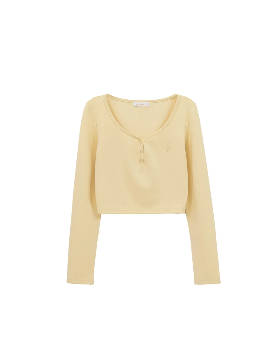 【柔霧砂洗莫代爾】愛心刺繡U領排扣長袖短版上衣