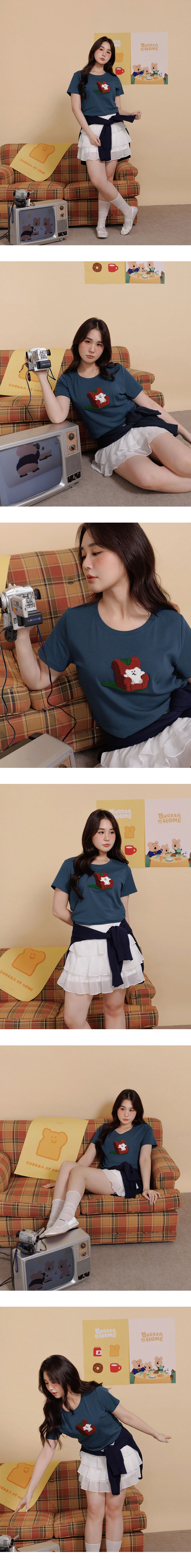 【DINOTAENG】毛巾繡圖案圓領短袖短版TEE 【DINOTAENG】毛巾繡圖案圓領短袖短版TEE